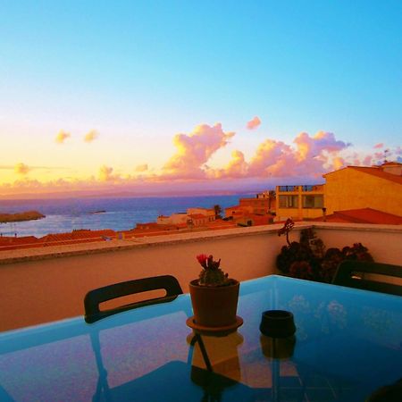 B&B Domus De Janas サンタ・テレーザ・ガッルーラ エクステリア 写真